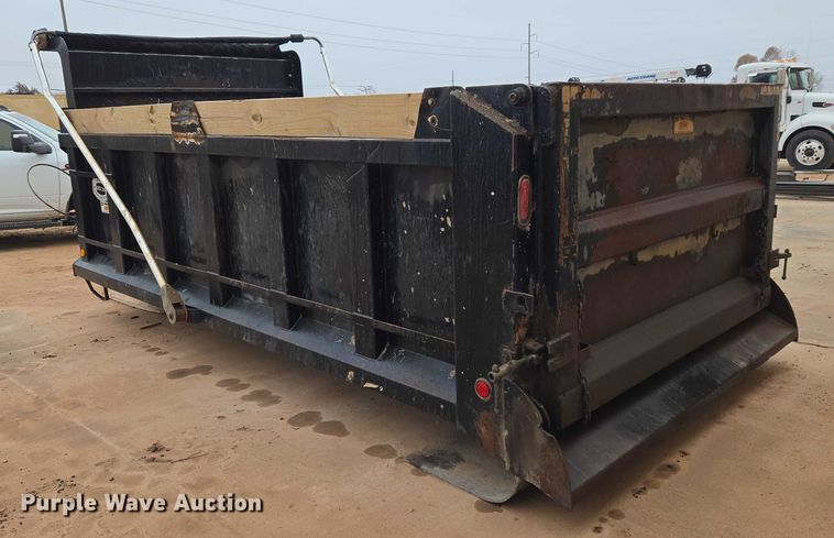 image for item ET1057 Ox Bodies 15' 14-15YD dump bed