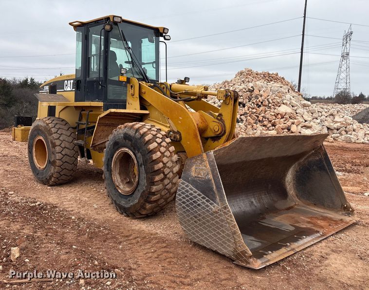 image for item ET1060 2002 Caterpillar 938G wheel loader