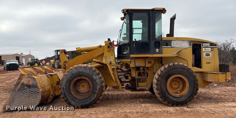 image for item ET1060 2002 Caterpillar 938G wheel loader
