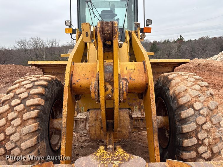 image for item ET1060 2002 Caterpillar 938G wheel loader
