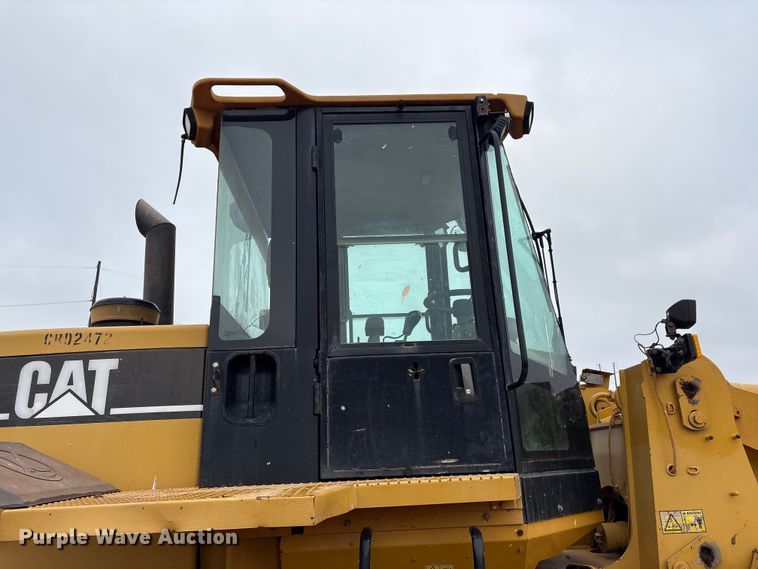 image for item ET1060 2002 Caterpillar 938G wheel loader