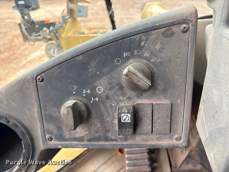 image for item ET1060 2002 Caterpillar 938G wheel loader