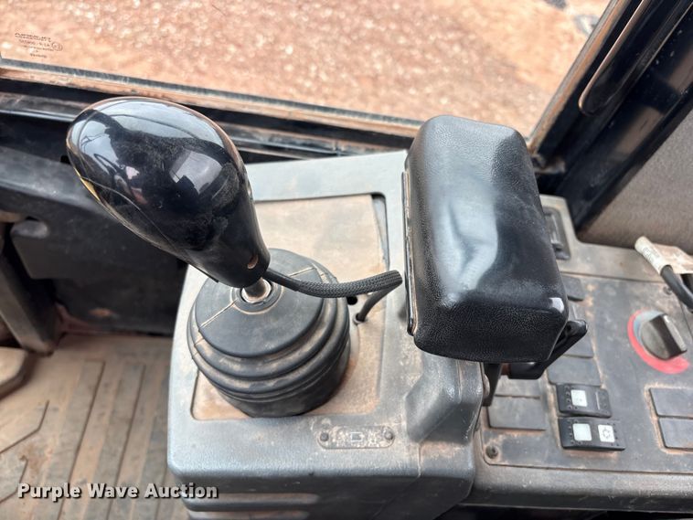 image for item ET1060 2002 Caterpillar 938G wheel loader