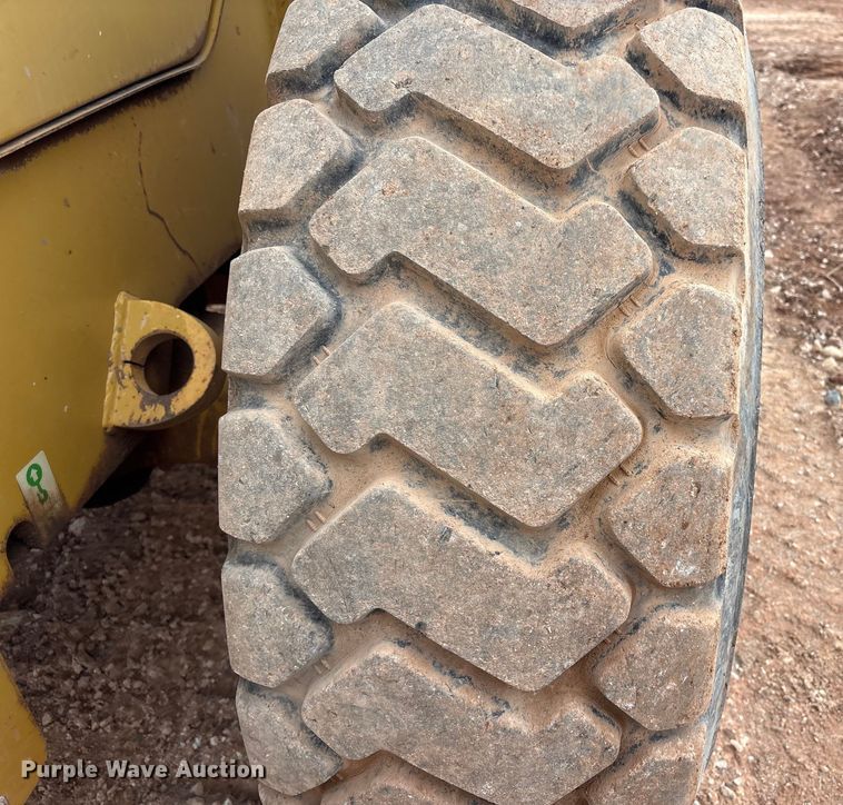 image for item ET1060 2002 Caterpillar 938G wheel loader