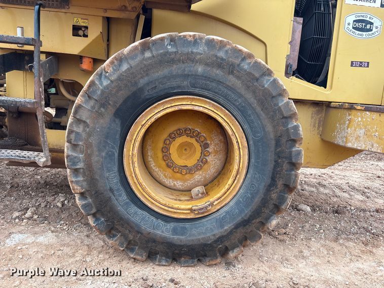 image for item ET1060 2002 Caterpillar 938G wheel loader