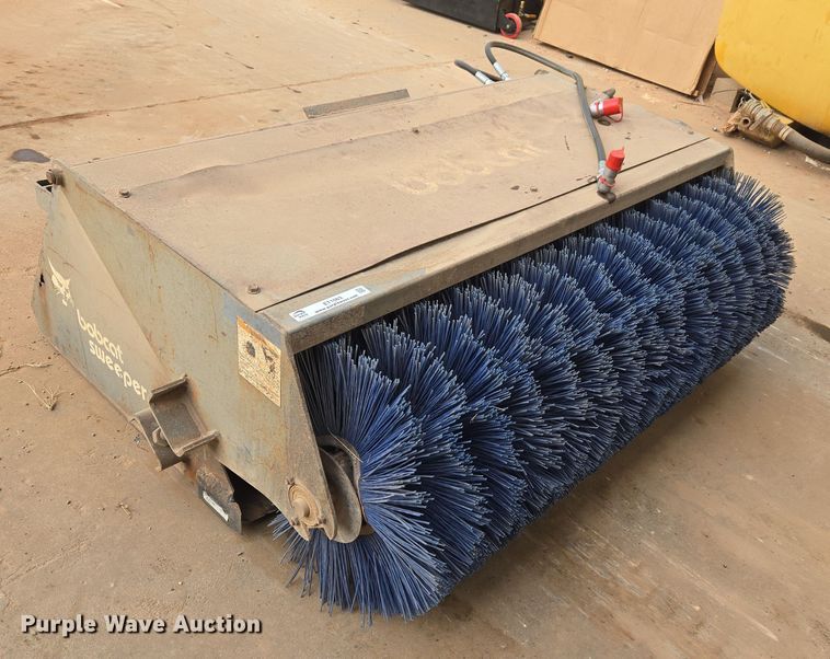 image for item ET1063 Bobcat Sweeper 60 skid steer broom