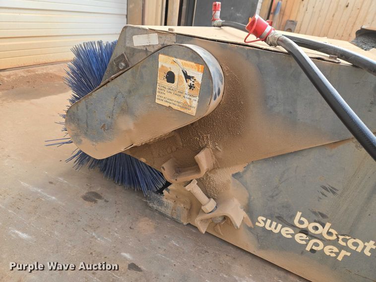 image for item ET1063 Bobcat Sweeper 60 skid steer broom