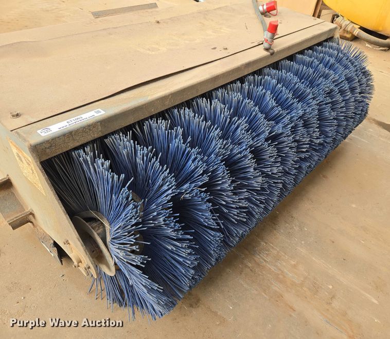 image for item ET1063 Bobcat Sweeper 60 skid steer broom