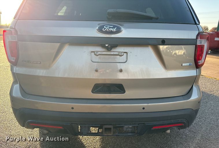 image for item ET1064 2017 Ford Explorer Police Interceptor SUV