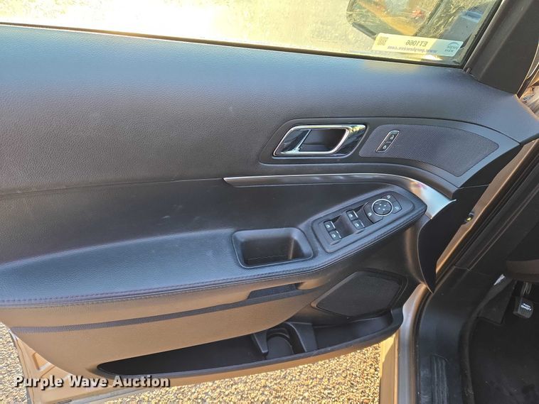 image for item ET1066 2018 Ford Explorer SUV