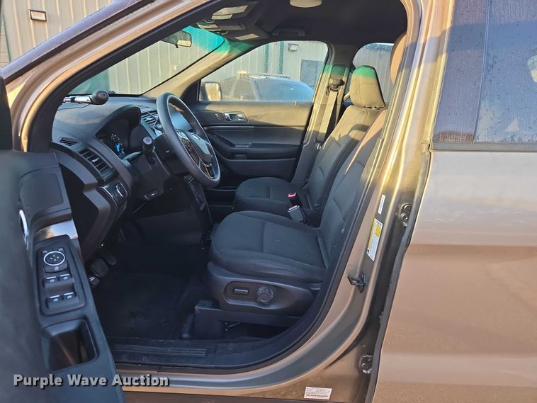 image for item ET1066 2018 Ford Explorer SUV