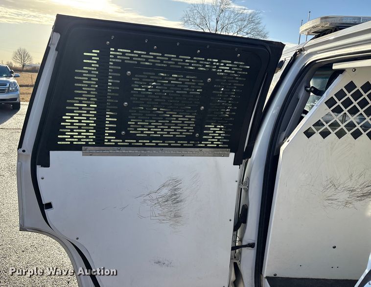 image for item ET1067 2019 Chevrolet Tahoe Police  SUV