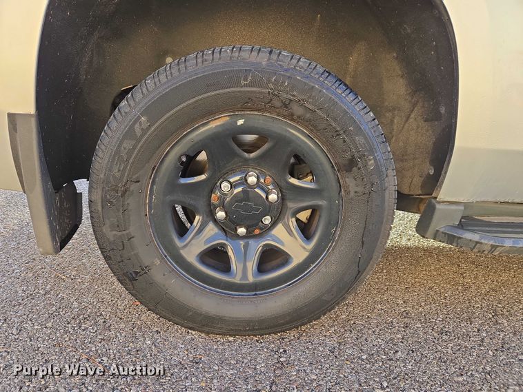 image for item ET1068 2020 Chevrolet Tahoe Police SUV