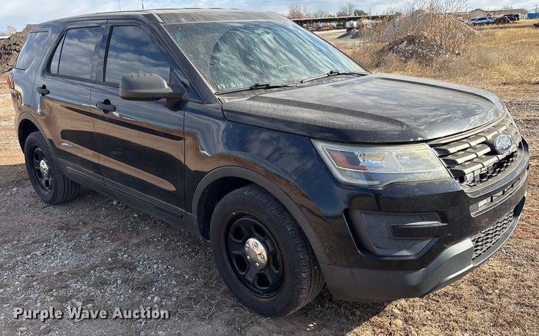 image for item ET1069 2017 Ford Explorer Police Interceptor SUV