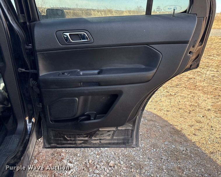 image for item ET1069 2017 Ford Explorer Police Interceptor SUV