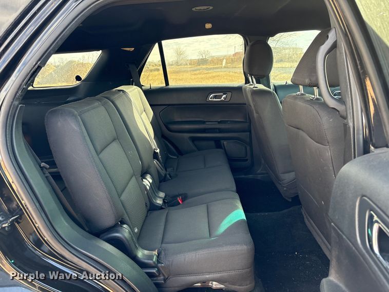 image for item ET1069 2017 Ford Explorer Police Interceptor SUV