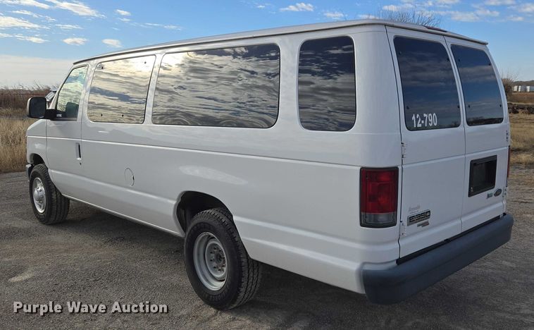 image for item ET1070 2012 Ford E350 van