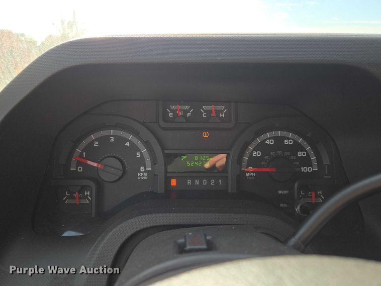 image for item ET1070 2012 Ford E350 van