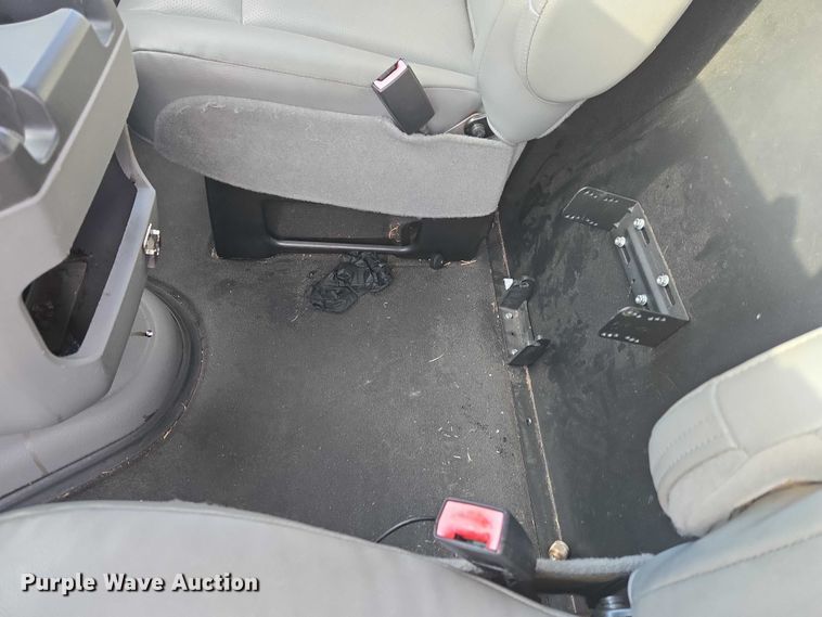 image for item ET1070 2012 Ford E350 van