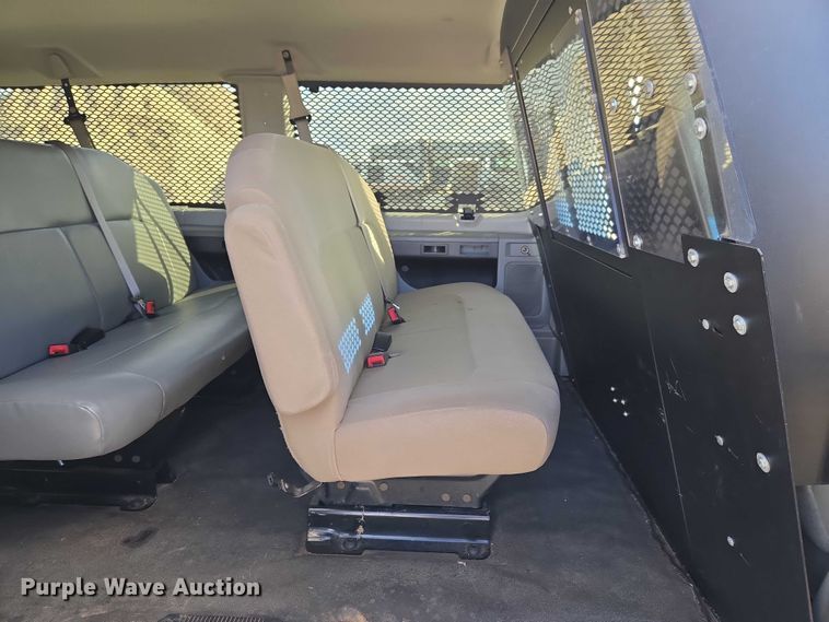 image for item ET1070 2012 Ford E350 van