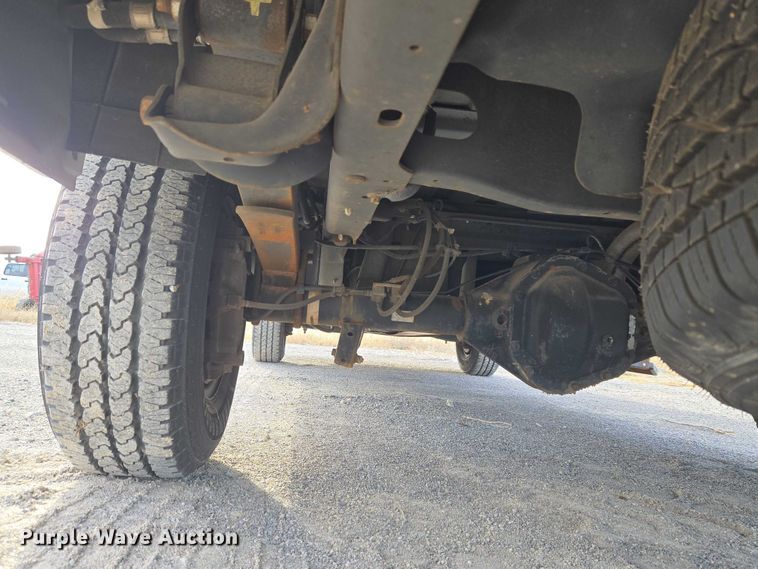 image for item ET1070 2012 Ford E350 van