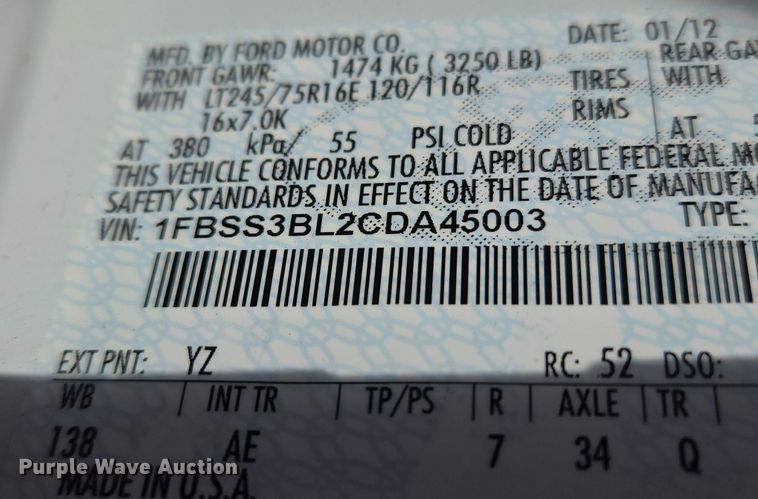 image for item ET1070 2012 Ford E350 van