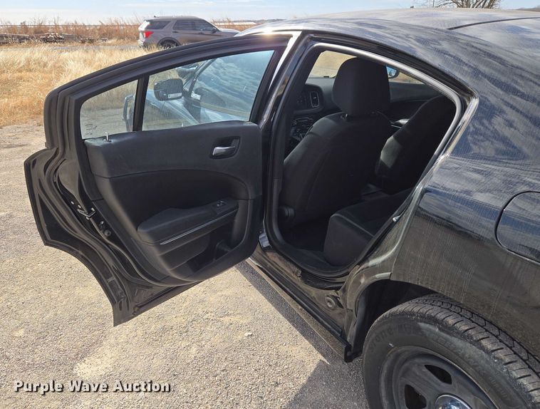 image for item ET1071 2016 Dodge Charger Police 