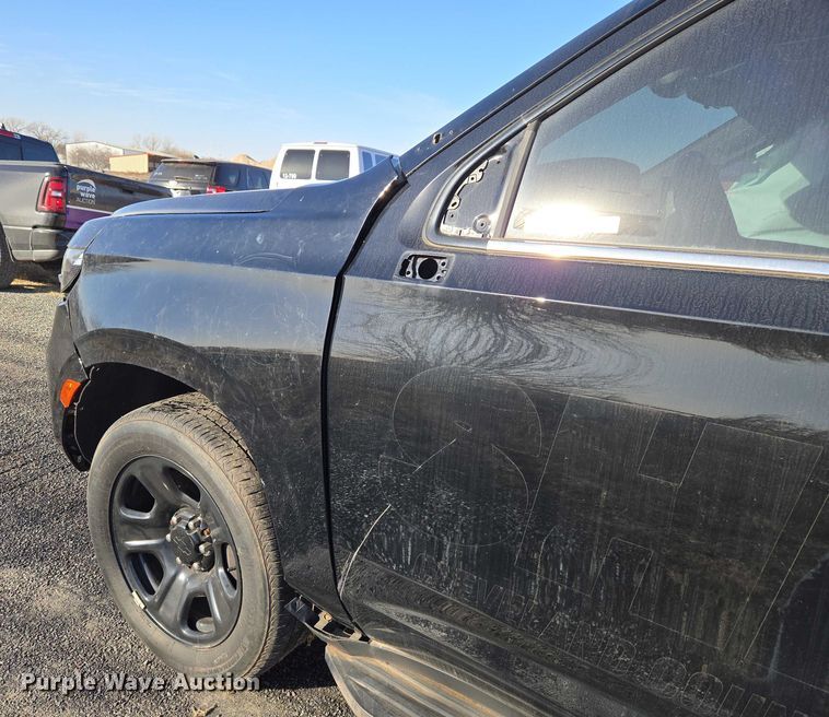 image for item ET1072 2022 Chevrolet Tahoe SUV