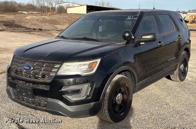 image for item ET1076 2017 Ford Explorer Police Interceptor SUV