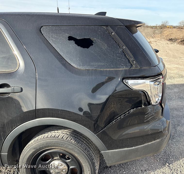 image for item ET1076 2017 Ford Explorer Police Interceptor SUV