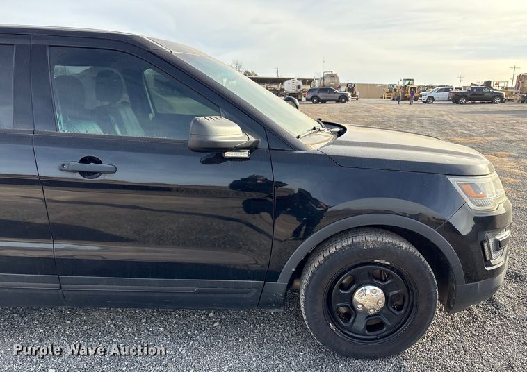 image for item ET1076 2017 Ford Explorer Police Interceptor SUV