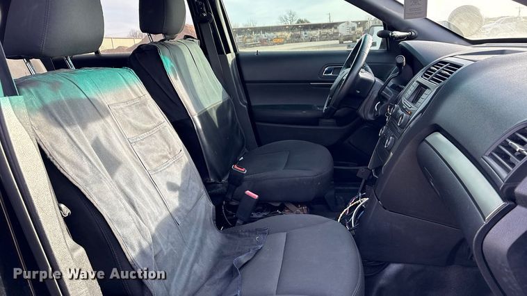 image for item ET1076 2017 Ford Explorer Police Interceptor SUV