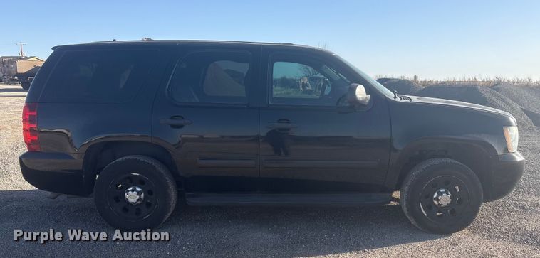 image for item ET1078 2012 Chevrolet Tahoe Police  SUV