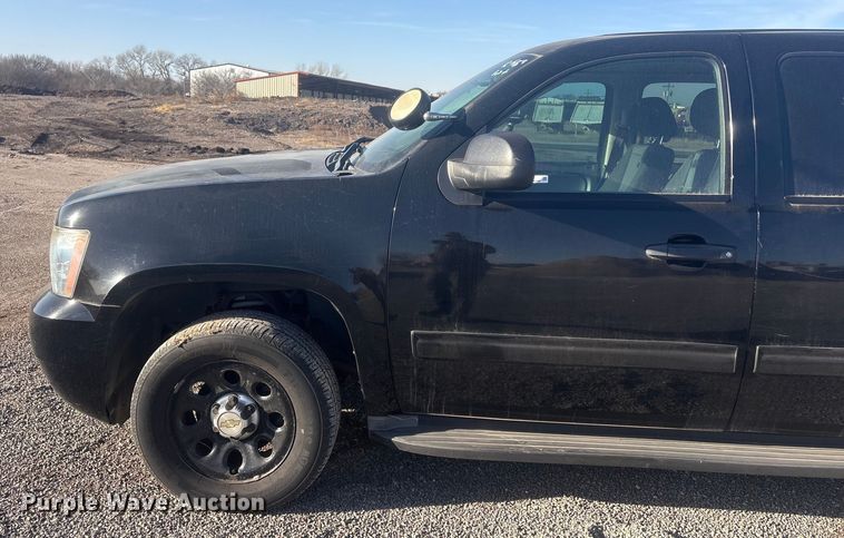 image for item ET1078 2012 Chevrolet Tahoe Police  SUV