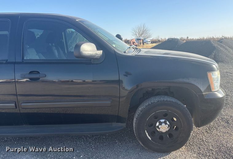 image for item ET1078 2012 Chevrolet Tahoe Police  SUV