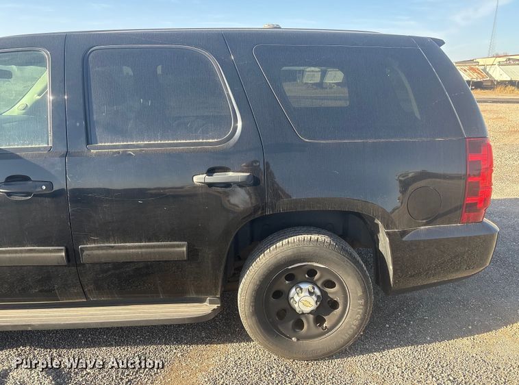 image for item ET1078 2012 Chevrolet Tahoe Police  SUV