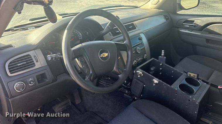 image for item ET1078 2012 Chevrolet Tahoe Police  SUV