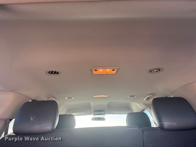 image for item ET1078 2012 Chevrolet Tahoe Police  SUV