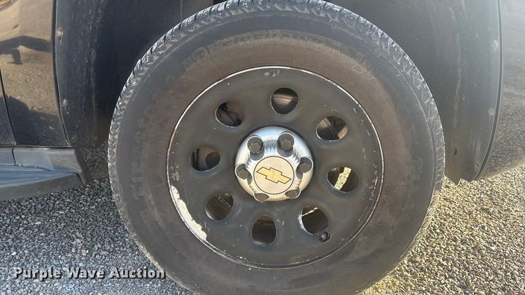 image for item ET1078 2012 Chevrolet Tahoe Police  SUV