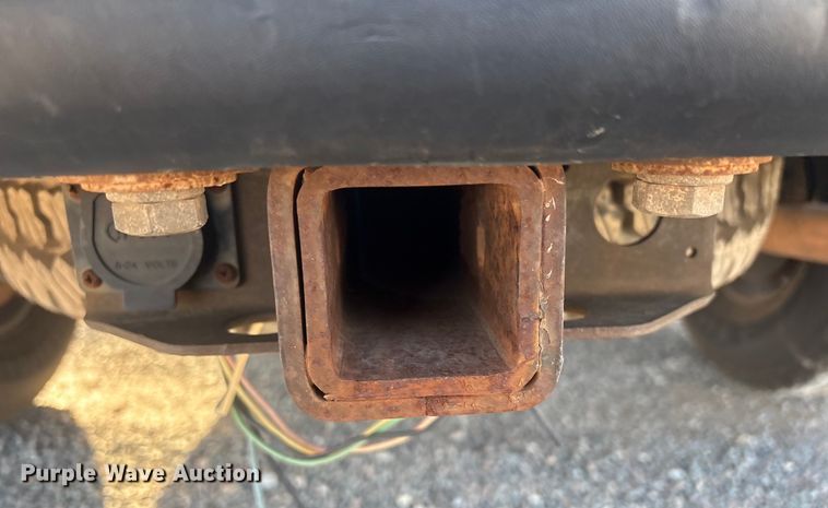 image for item ET1079 2002 Chevrolet Silverado 1500 Ext. Cab pickup truck