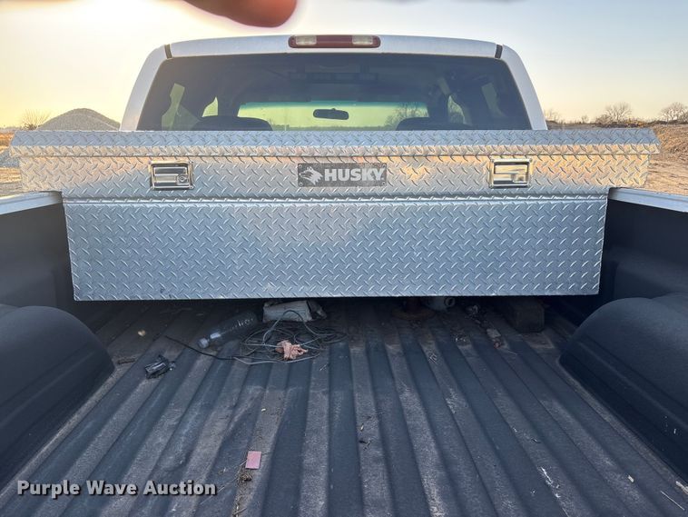 image for item ET1079 2002 Chevrolet Silverado 1500 Ext. Cab pickup truck