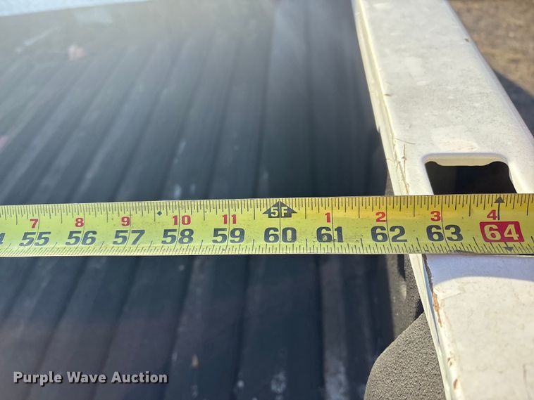 image for item ET1079 2002 Chevrolet Silverado 1500 Ext. Cab pickup truck