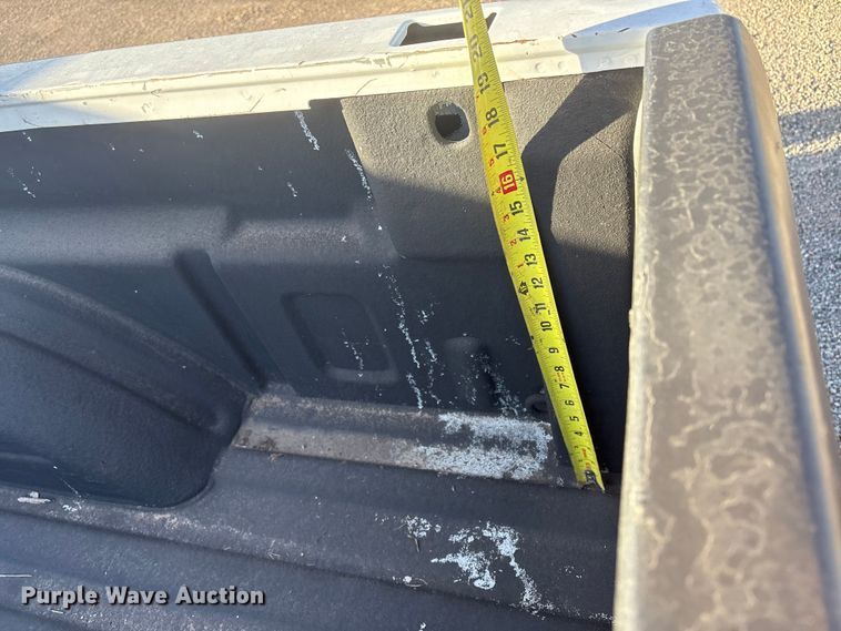 image for item ET1079 2002 Chevrolet Silverado 1500 Ext. Cab pickup truck