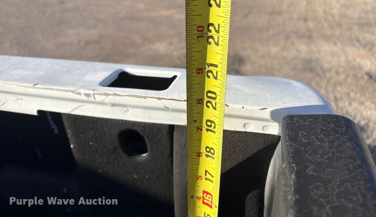 image for item ET1079 2002 Chevrolet Silverado 1500 Ext. Cab pickup truck