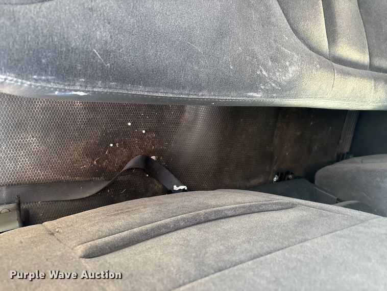 image for item ET1079 2002 Chevrolet Silverado 1500 Ext. Cab pickup truck