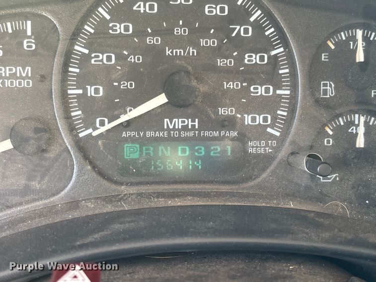 image for item ET1079 2002 Chevrolet Silverado 1500 Ext. Cab pickup truck