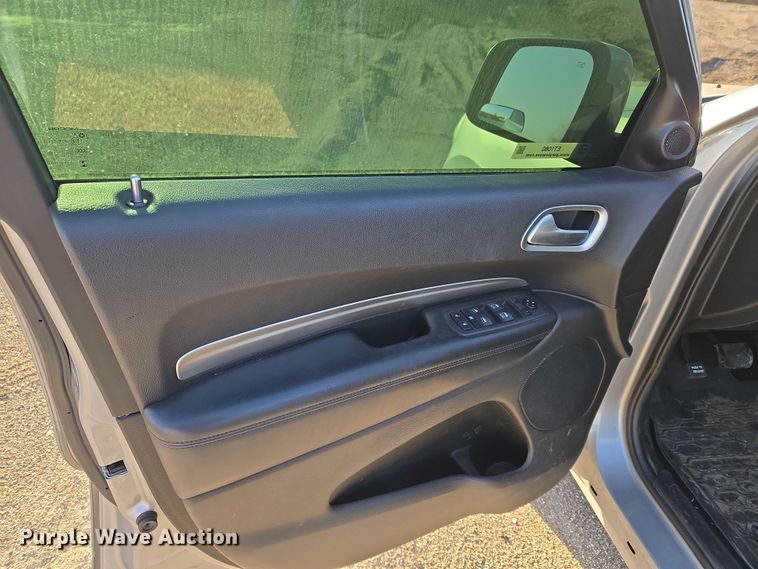 image for item ET1080 2020 Dodge Durango SSV SUV