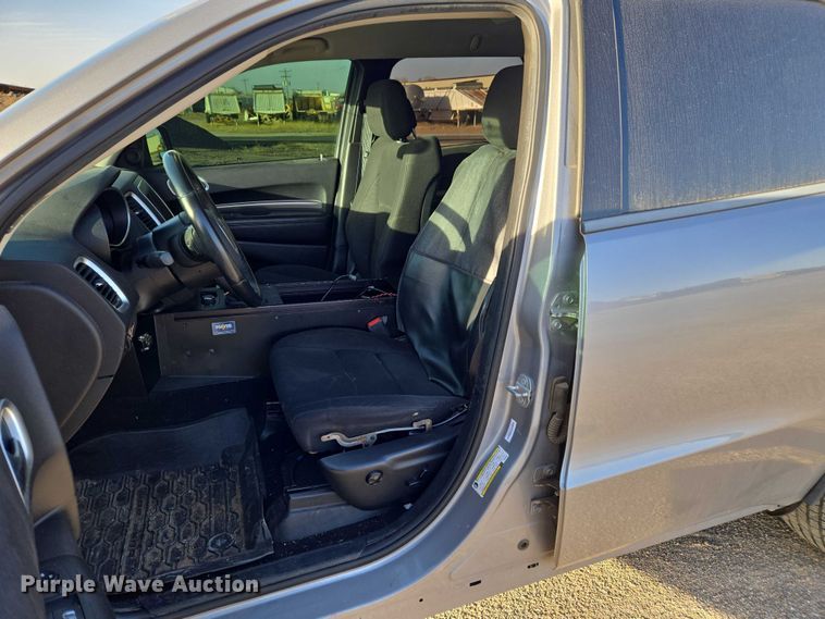 image for item ET1080 2020 Dodge Durango SSV SUV