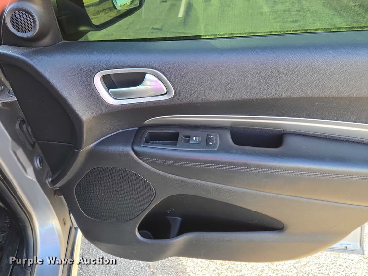 image for item ET1080 2020 Dodge Durango SSV SUV