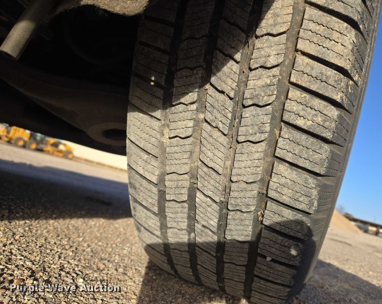 image for item ET1080 2020 Dodge Durango SSV SUV